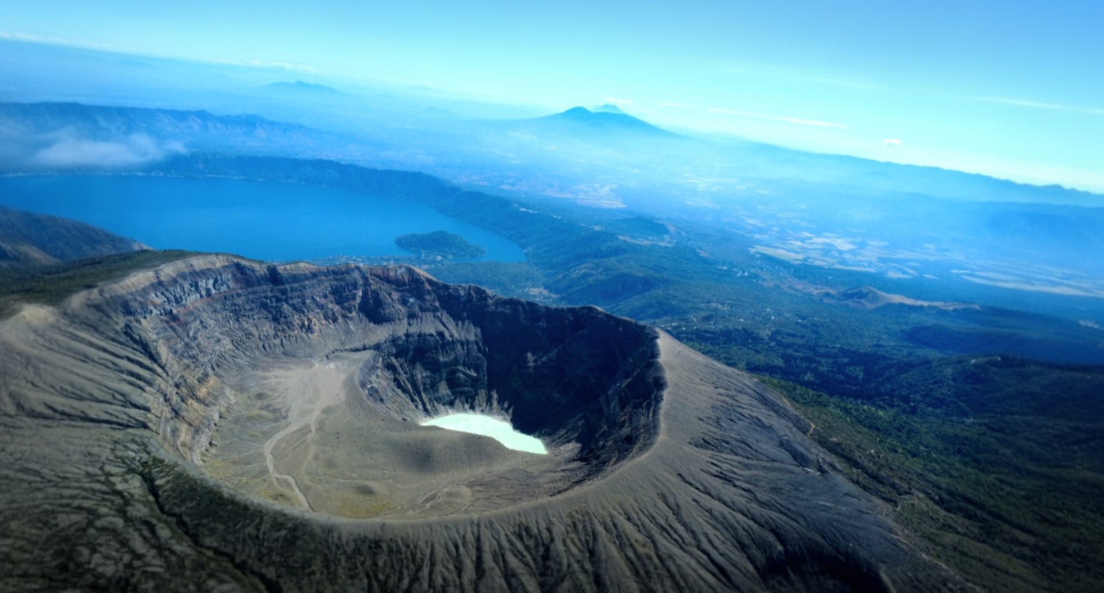 Santa Ana Volcano & Lake Coatepeque Tour